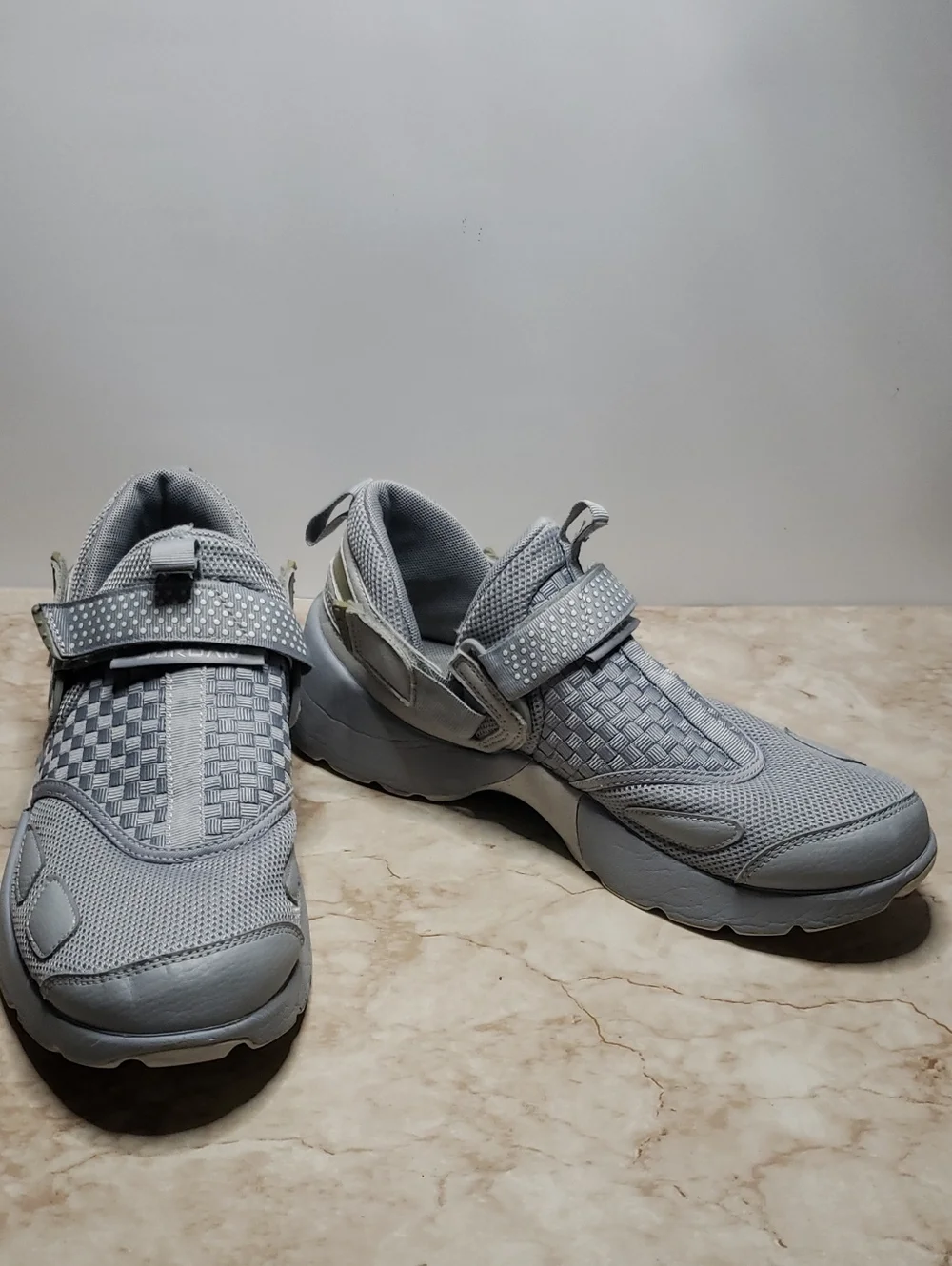Jordan Light Gray Slip-On Athletic Sneakers with Strap Size 10